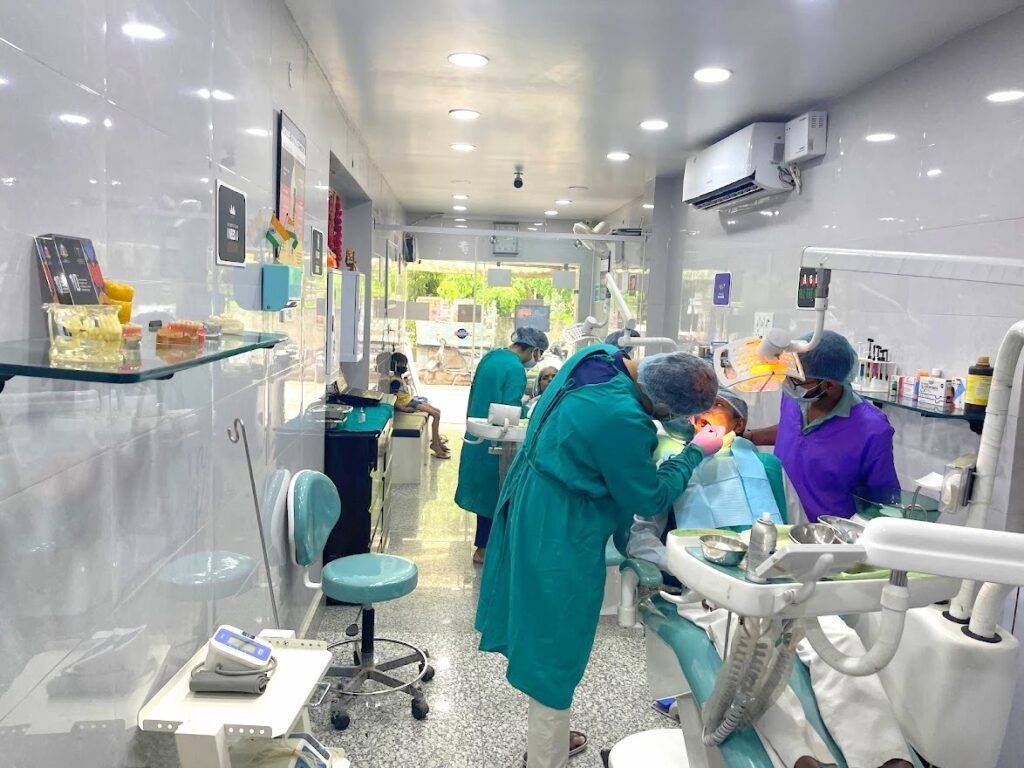 Dental Assistant Courses